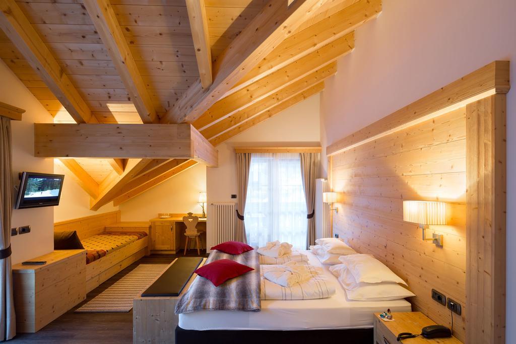 Hotel Somont Selva di Val Gardena Exteriér fotografie