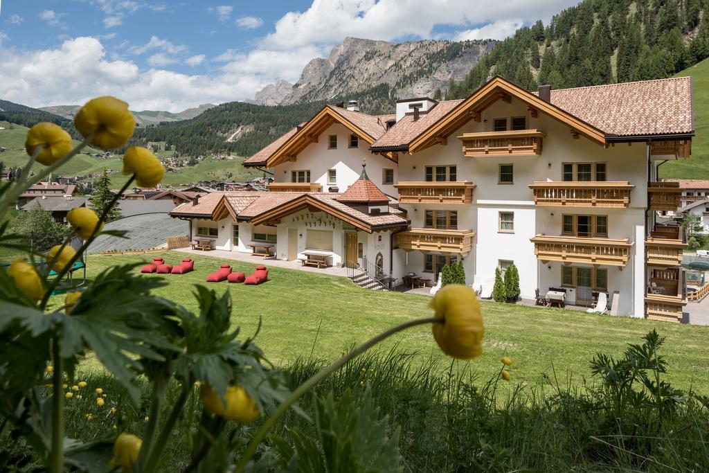 Hotel Somont Selva di Val Gardena Exteriér fotografie